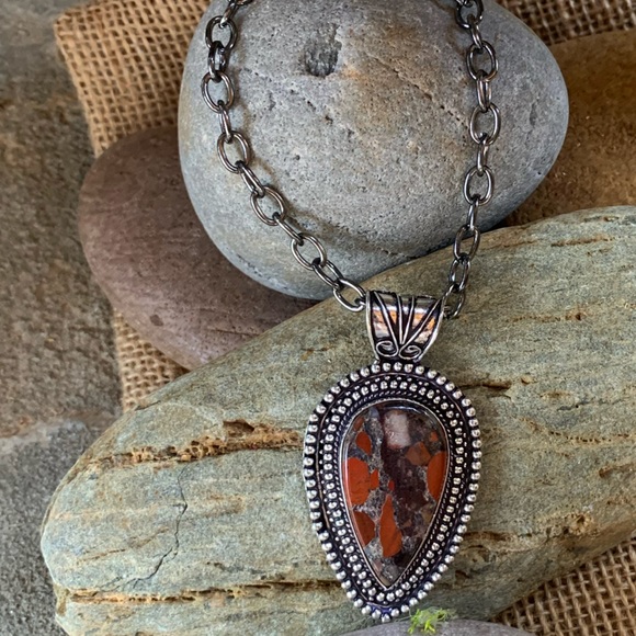 Bloodstone Pendant - Picture 4 of 4